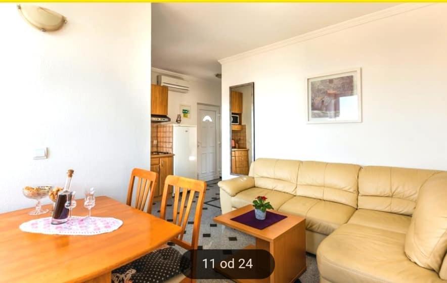 Apartment Tomic 2 Makarska Kültér fotó